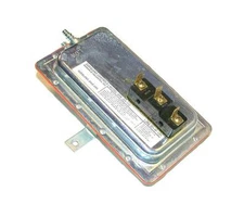 CLEVELAND CONTROLS PRESSURE SWITCH 15 AMP 120-277 VAC MODEL DFS-221-112