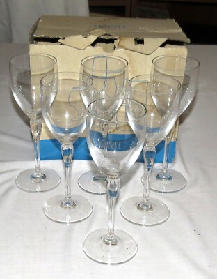Schott Zwiesel Iris - Vintage - Six 7.75 inch Wine Glasses - in Original Box