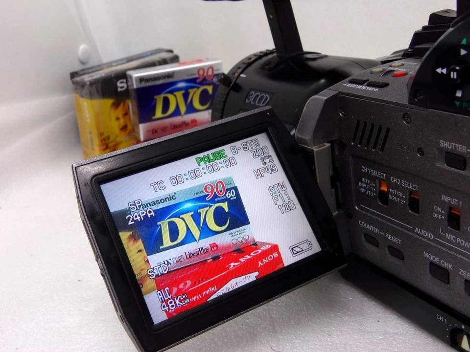 Panasonic AG-DVX100A Camcorder - Black [tested-working smooth - Image 2 of 4