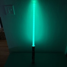 Rare Disney Parks Star Wars Luke Skywalker FX Green Lightsaber Fixed Blade Works