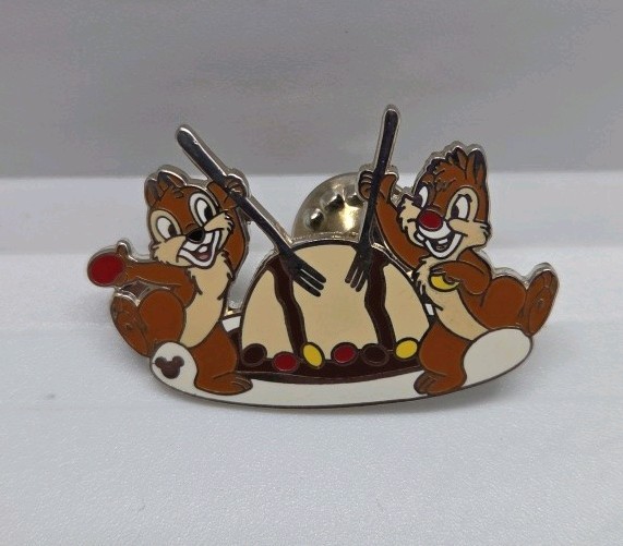 Disney  Chip & Dale Disney Food Cast Lanyard 4 Zebra Dome Pin 4 of 4.  from 2005