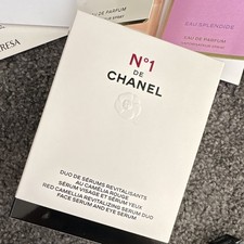 CHANEL N°1 DE CHANEL Red camellia revitalising serum and eye serum 