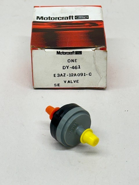 NOS Ford TCS Delay Valve E3AZ-12A091-C DY-461  Distributor Vacuum Control 8384