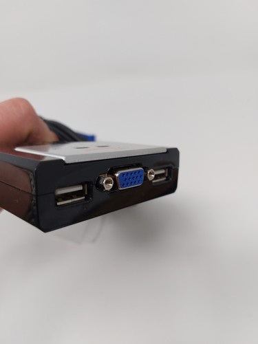 Rosewill 2 Port USB KVM Switch RKV-2UC USB Cable and Switch Remote No Box - Picture 4 of 6