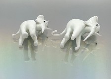 2 x Elefant - weißes Glas, filigran  - Handarbeit Kunst - Lauscha - Vintage