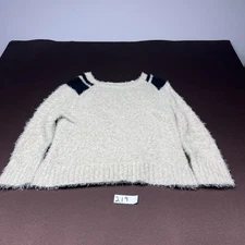 hooked up sweater Women’s Xl 