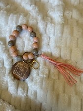 Mama Keychain