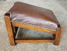 Antique Arts and Crafts Mission Oak Slanted Foot Stool Brown Leather Cover