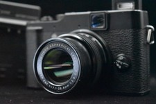  US Duty Paid Fujifilm X10 Black Point and Shoot Compact Digital Camera 9525