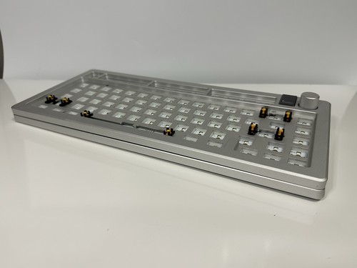 *READ DESCRIPTION* Glorious GMMK 3 PRO Barebones 75% Silver - Picture 6 of 8