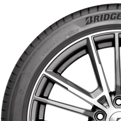 Bridgestone Turanza 6 275/45 R19 108Y XL Enliten / EV, mit Felgenschutz (MFS) - Bild 1 von 2