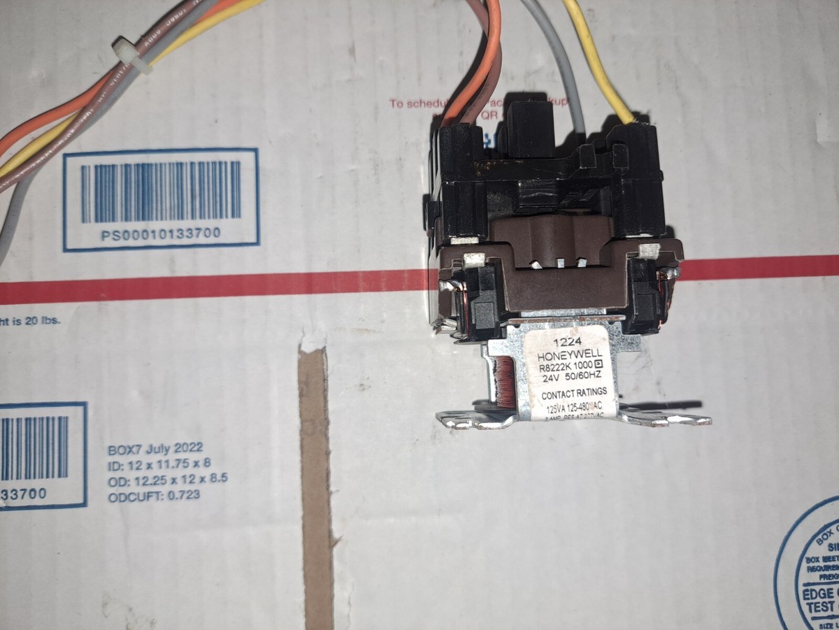 Honeywell General Purpose Relay R8222B1067 At ₹ 1580/piece In Gurugram - Foto 5