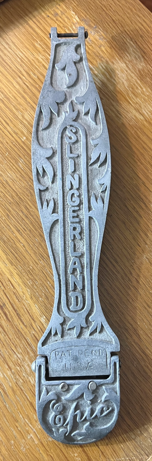 VINTAGE ,ORNATE SLINGERLAND EPIC BASS DRUM PEDAL FOOT BOARD