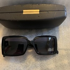 gianfranco ferre sunglasses Vintage Women  s Black Square Shape With Logo.