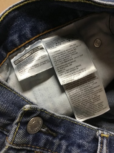 Levi Strauss 559 Relaxed Straight Men's Jeans 36x32 - Picture 3 of 9