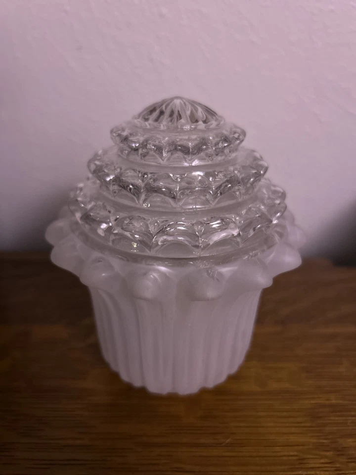 Rare Vintage Art Deco Thick Glass Ceiling Light Cover Frosted Glass Scalloped - Image 2 of 4