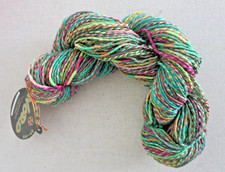 Noro Sakura Yarn, 1 Hank, 40 g, Lamb's Wool/Rayon/Polyester/Silk/Nylon Blend