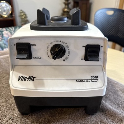 Vitamix VM0103 Vita-mix 5000 Total Nutrition Center Blender for