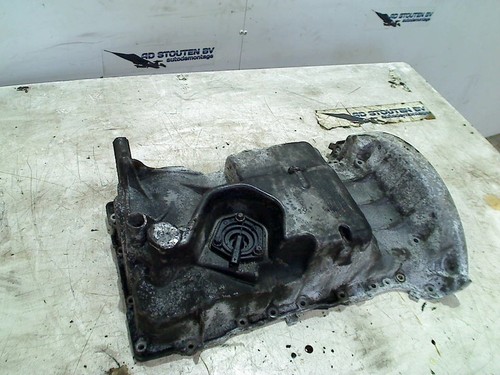 2013 Mercedes-Benz A (W176) Hatchback 1.6 A-200 16V (M270.910) SUMP - Picture 4 of 6