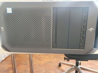 HP Z8 G4 Workstation von HP mit einer Intel CPU Silver 4110 und 24 GB ECC RAM