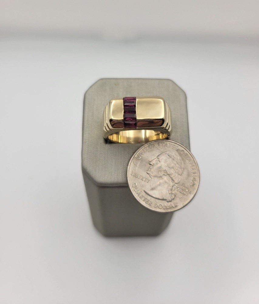Solid Art Deco Style Ring w/Dark Red Ruby Baguett… - image 5