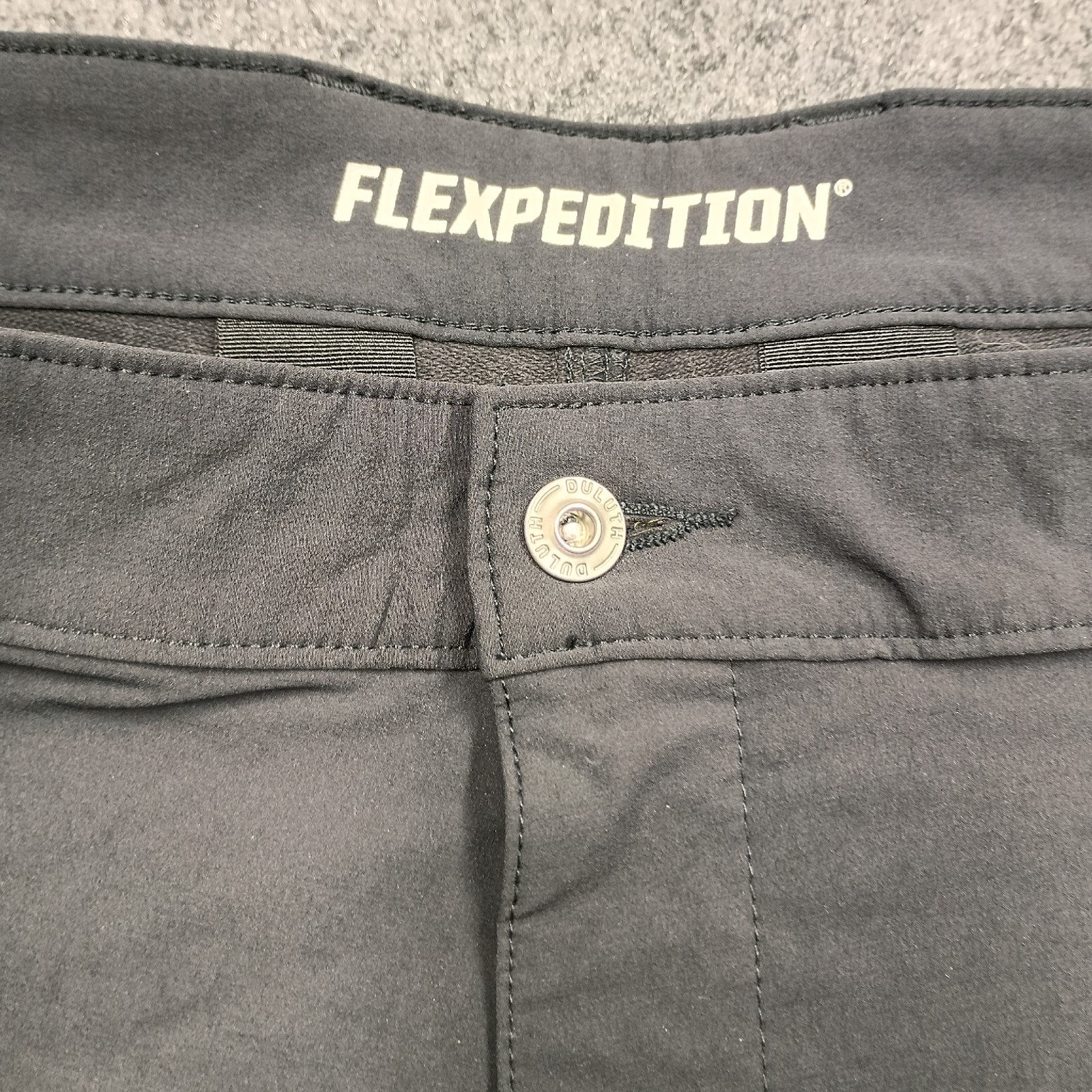 Flexpedition Cargo Pants - label