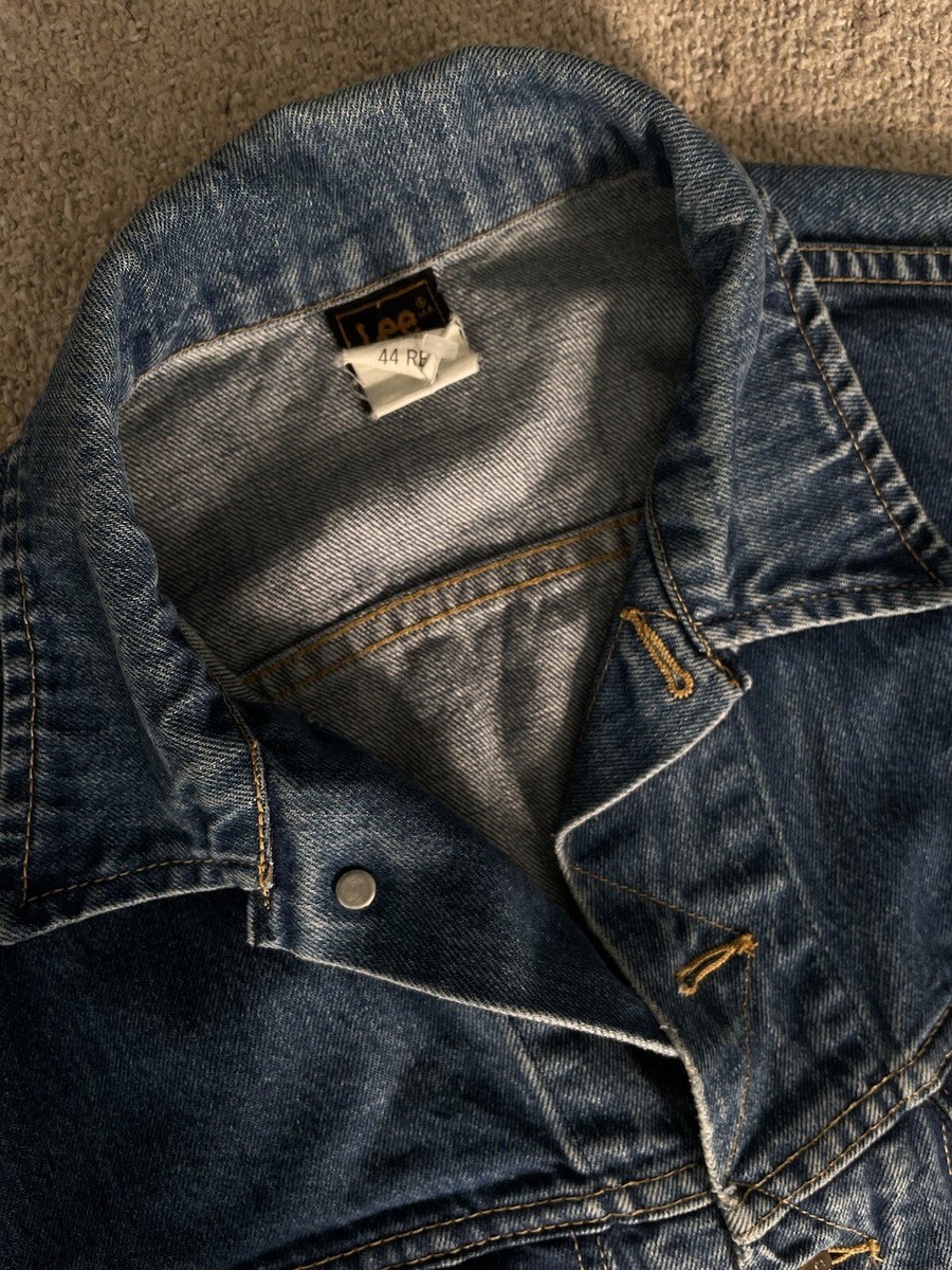 Vintage Lee Denim Jacket Men's Size 44 Made In USA Regular Vintage Lee Denim Jacket Men's Size 44 Made In USA Regular