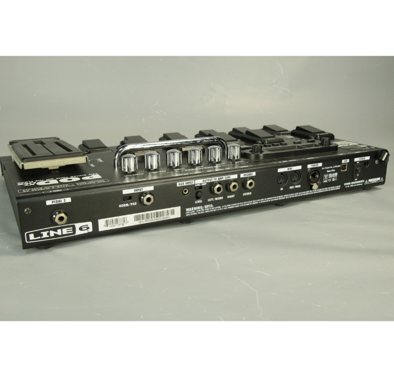 Line 6 POD XT Live MultiEffect and Guitar Pedal Amp Modeler with Power