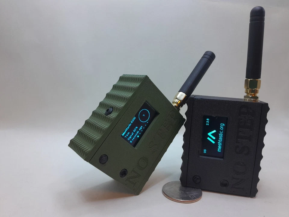 2 Heltec V3 Meshtastic Nodes READY TO USE w/custom case 2Kmah battery BLK/green - Image 3 of 4