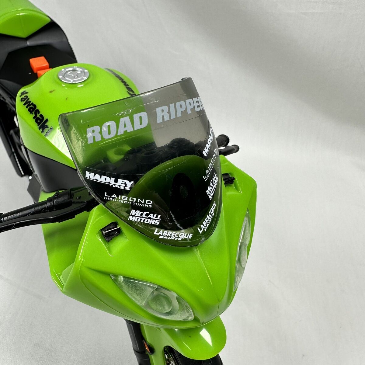 Road Rippers Kawasaki Ninja ZX-10R Wheelie Bikes Green Road Rippers Kawasaki Ninja ZX-10R Wheelie Bikes Green
