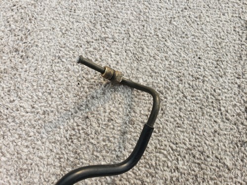 2006 Infiniti M35 front right brake fluid line oem - Picture 2 of 4