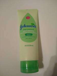 johnson's creamy aloe and vitamin e