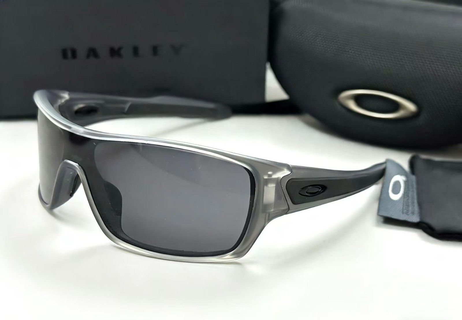 Oakley TURBINE ROTOR 9307 Transparent Grey Frame Black Prizm Lens Sunglass NEW