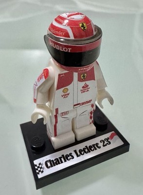 F1 Minifigur Charles Leclerc 2023 Gp Montecarlo Ferrari