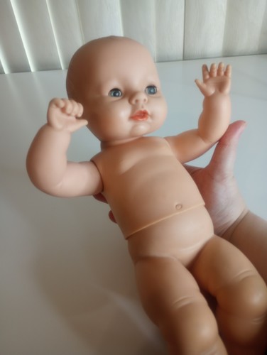 Vintage Uneeda Bärenhaut Baby Puppe Gelenke Taille geformtes Haar 12 Fuß - Bild 1 von 19