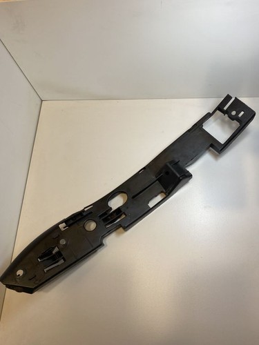 Volkswagen Touareg I 2006 Halterung Stoßstange Stoßfänger vorne 7L6807184