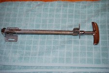 1950 and 1951 Hand brake handle assembly