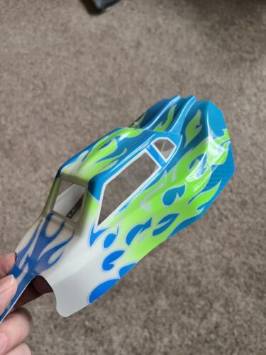 Serpent Spider SRX2 Professionally Painted Body New