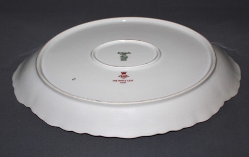 Hutschenreuther Selb Bavaria Maple Leaf Scalloped 14" Oval Serving Platter - Picture 5 of 6