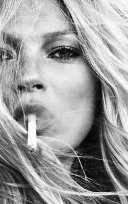 アート・デザイン・音楽 W STORIES by STEFANO TONCHI KATE MOSS アート・デザイン・音楽 W STORIES by STEFANO TONCHI KATE MOSS