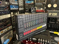 Roland TR-8S AIRA "808" "909" Rhythm Drum Machine AIRA , in box ARMENS