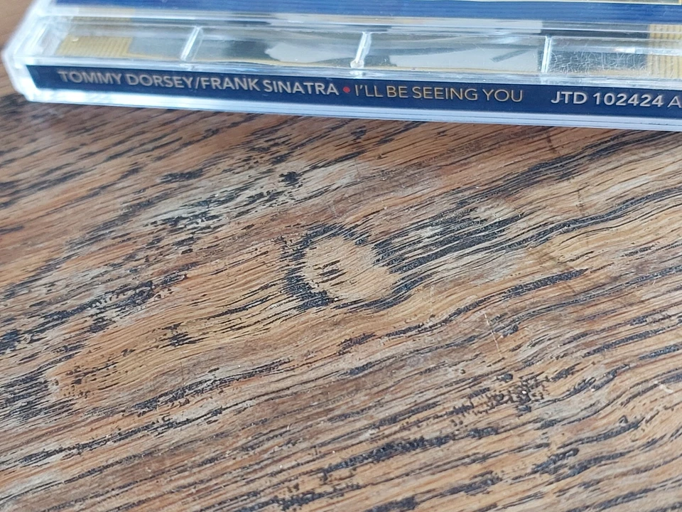 CD Tommy Dorsey & Frank Sinatra I'll Be Seeing You en muy buena condición Foto 2 de 4