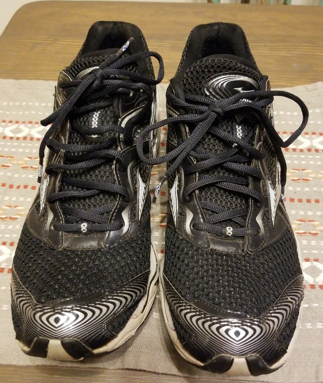 mizuno mens wave creation 12