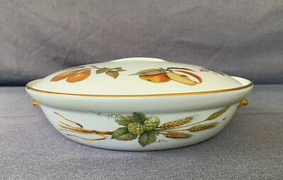 Royal Worcester EVERSHAM GOLD 10 1/4'' Round Covered Casserole/Serving Dish 
