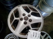 Wheel 16x6-12 Aluminum 3 Spoke With Honeycomb Fits 00-03 Grand Prix 114970 Wheel 16x6-12 Aluminum 3 Spoke With Honeycomb Fits 00-03 Grand Prix 114970