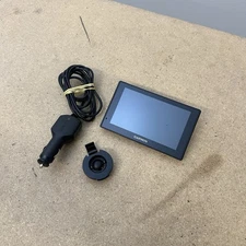 Garmin DriveSmart 50 LMTHD GPS W/ Charging Cable Bundle Tested No Suction Mount