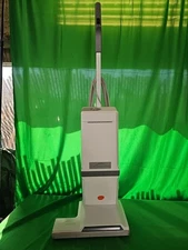 Aerus Electrolux Lux Guardian Upright Vacuum Cleaner U147F 