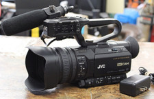 JVC GY-HM250 UHD 4K Streaming Professional Video Camcorder w/Mic  Free Shipping  