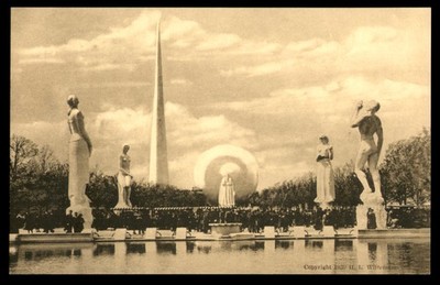 Postcard New York World's Fair - The Four Freedoms, NY