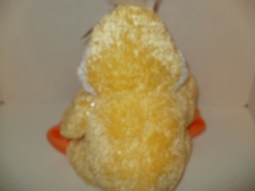 Cozums's 2001 Easter Plush Duck - Picture 3 of 5